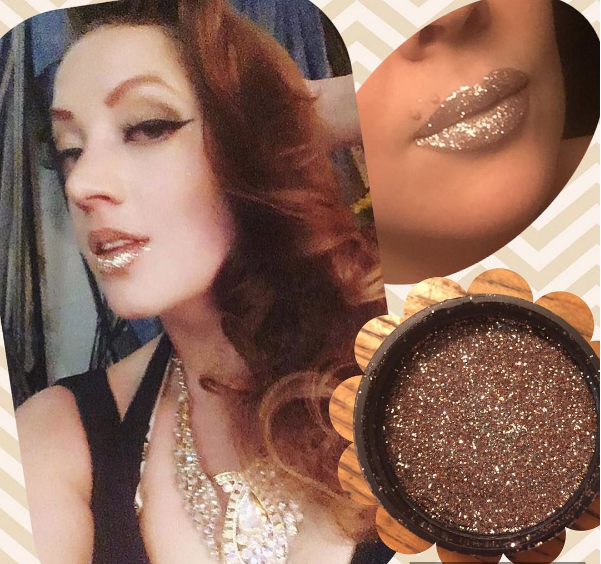 Ruby Lips: glitter lips kit in "Goodnight"